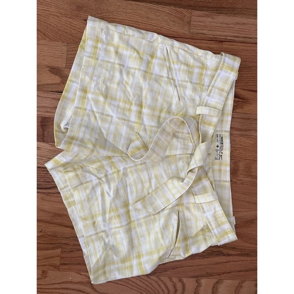 Nike Yellow White Belted Womens Golf Shorts 10  Checkered - Picture 1 of 7